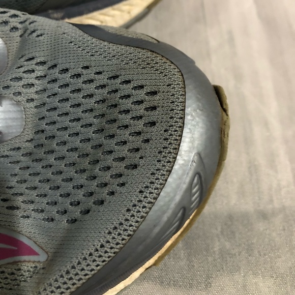 Women’s Saucony Triumph Iso 4 sneakers size 10W - Picture 4 of 12